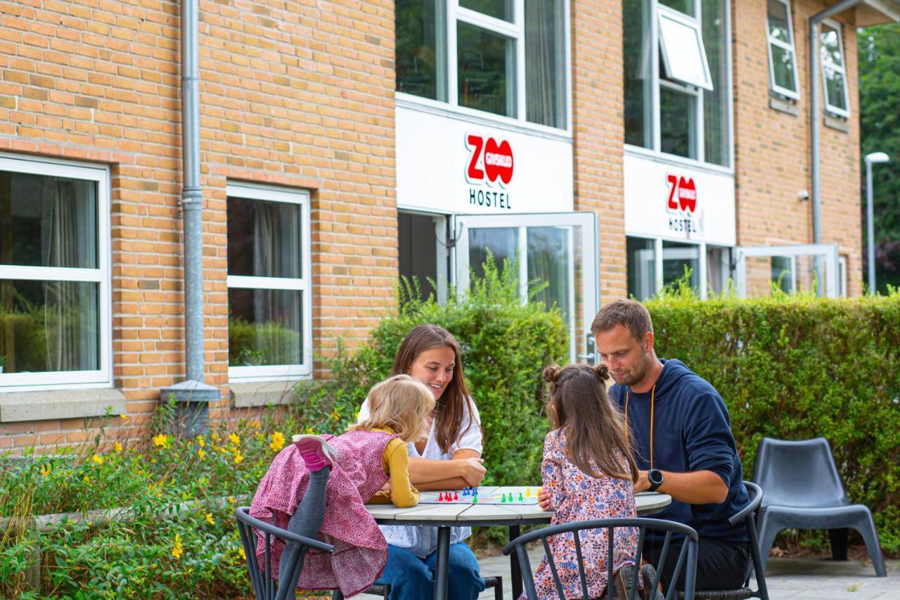 Givskud Zoo Hostel מראה חיצוני תמונה