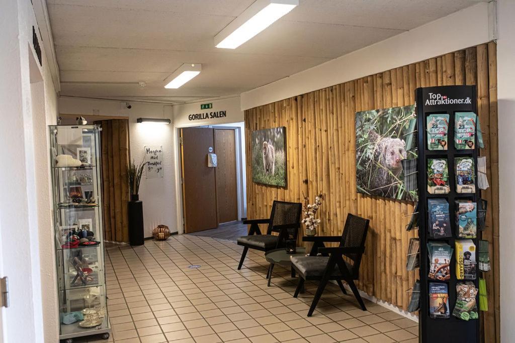Givskud Zoo Hostel מראה חיצוני תמונה